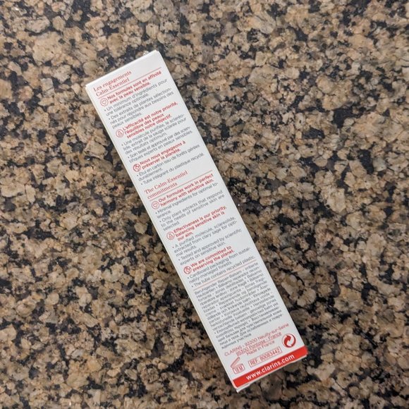 Calm-Essentiel Repairing Soothing Balm - Picture 2 of 2